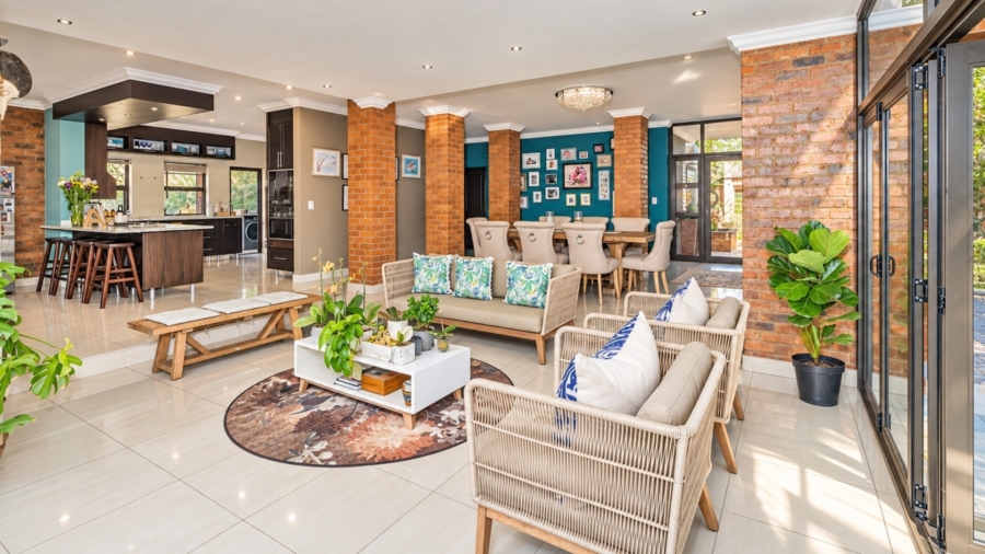 5 Bedroom Property for Sale in Xanadu Nature Estate North West
